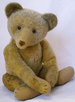 Brenda Yenke Appraises Vintage Bears in Bears and Buds Magazine